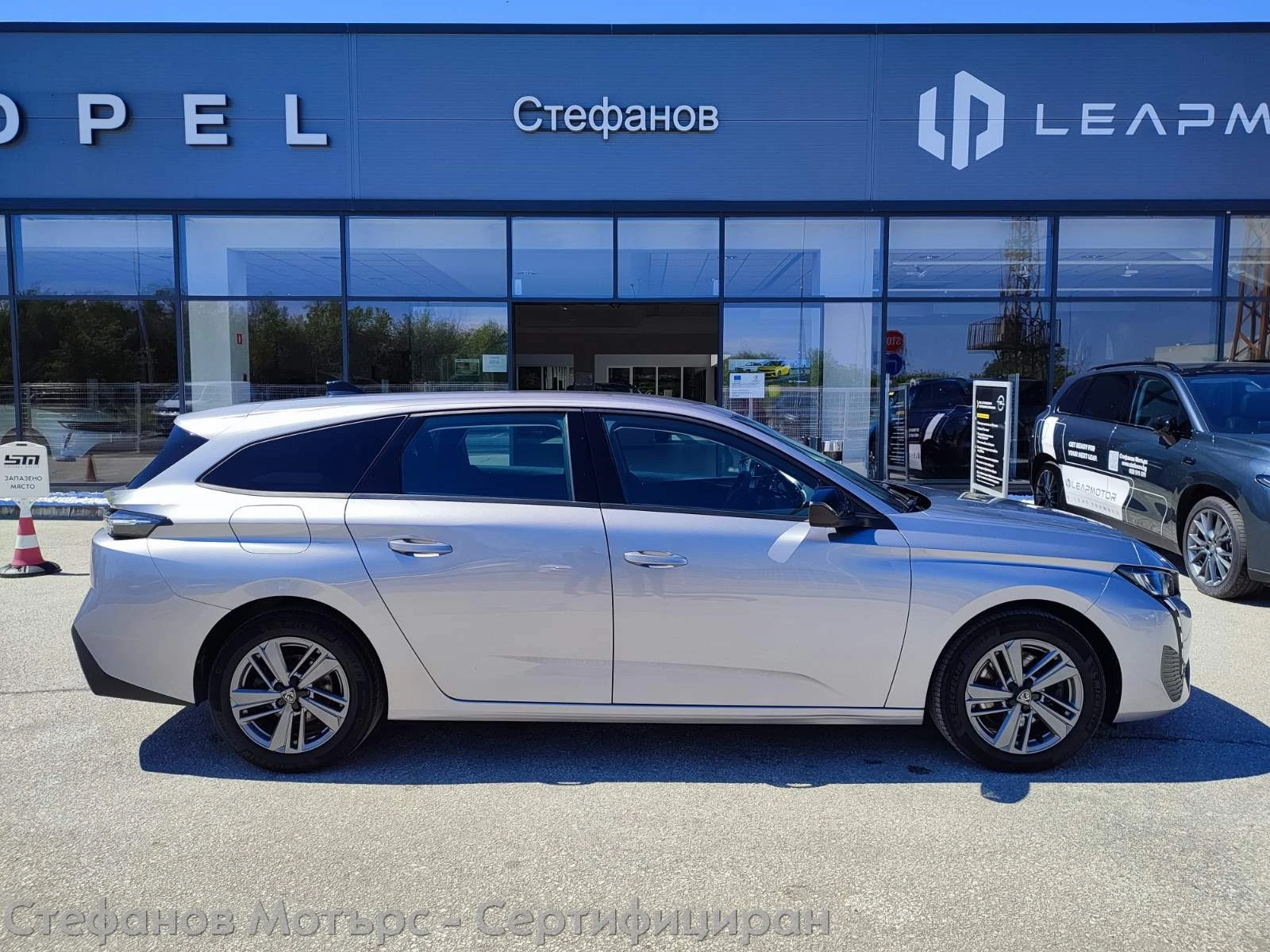 Peugeot 308 SW Active Pack 1.5 BlueHDi (130hp) AT8, снимка 5 - Автомобили и джипове - 54450651
