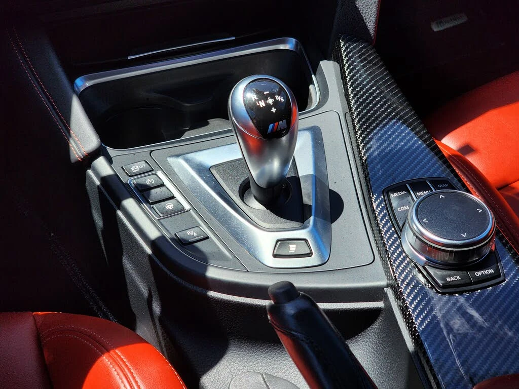 BMW M4 RWD* АвтоКредит * (ЦЕНА ДО БГ), снимка 12 - Автомобили и джипове - 54713478