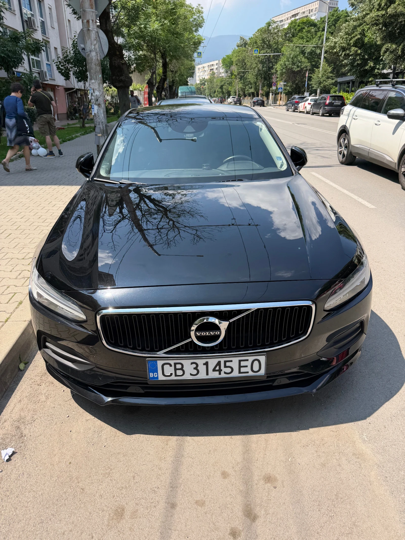 Volvo S90