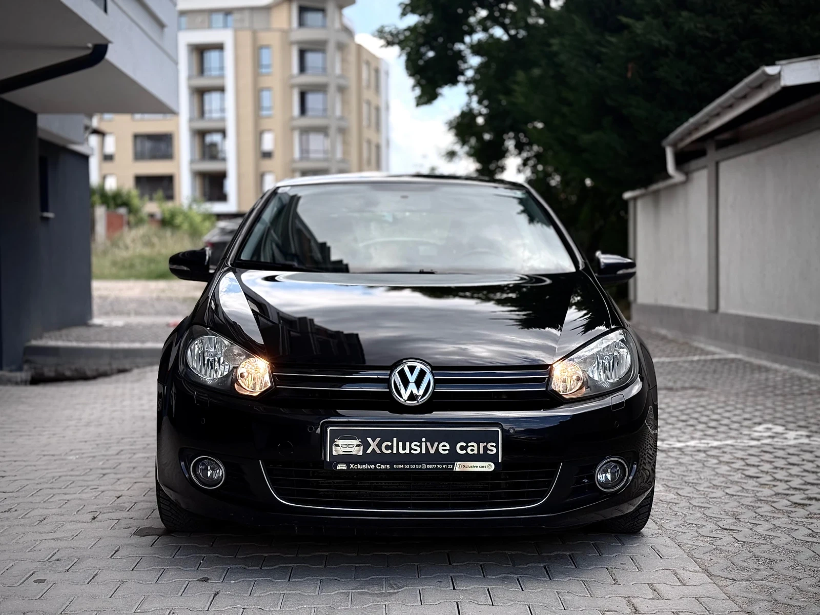 VW Golf 1.6TDI, снимка 2 - Автомобили и джипове - 55009443