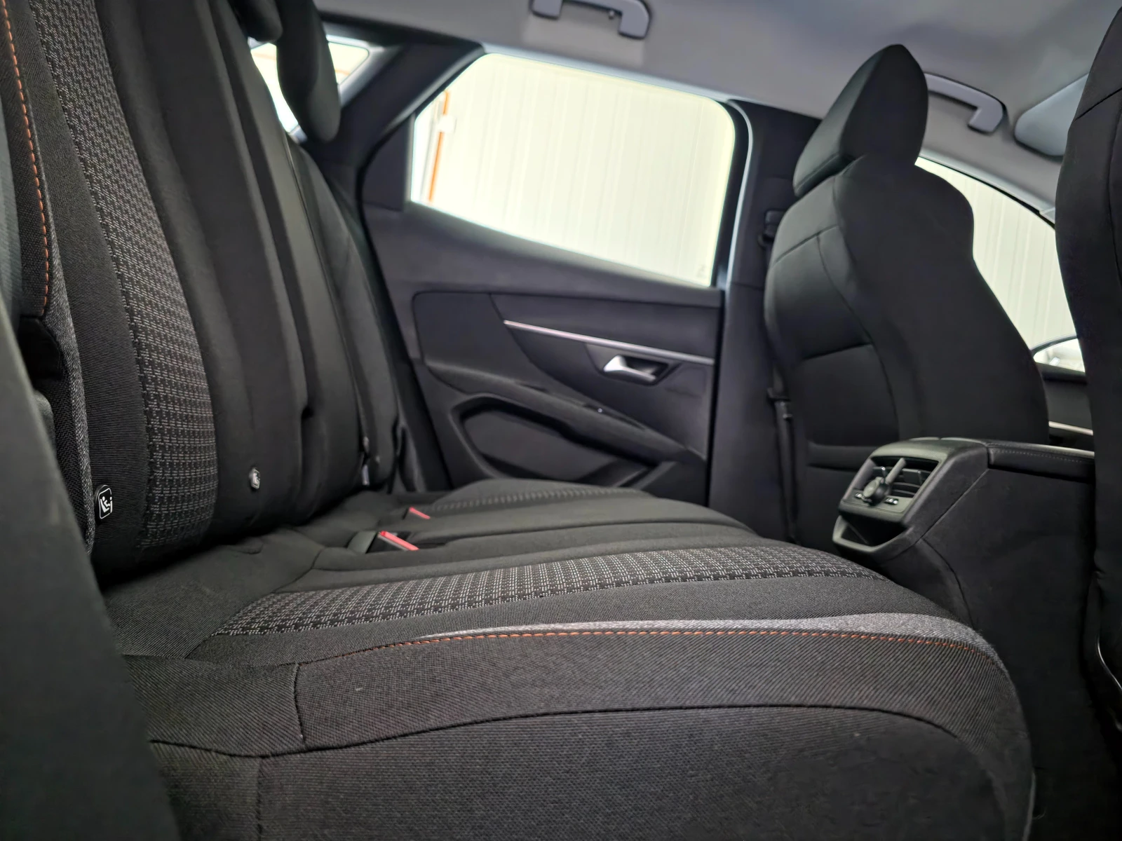 Peugeot 3008 1.5BLUE HDI EAT8 131 | Mobile.bg � ����������� 11