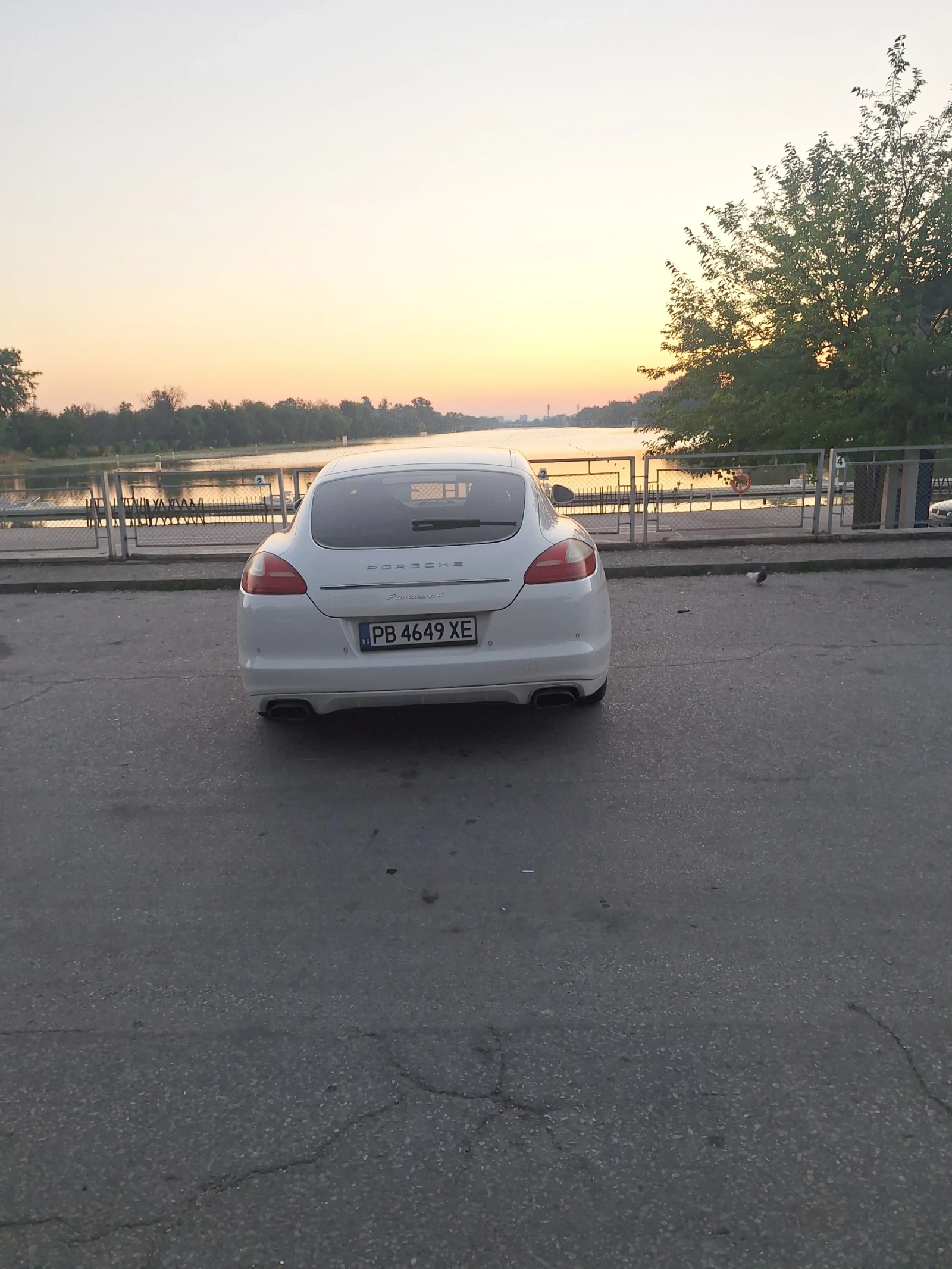 Porsche Panamera 4.2, снимка 6 - Автомобили и джипове - 55041842
