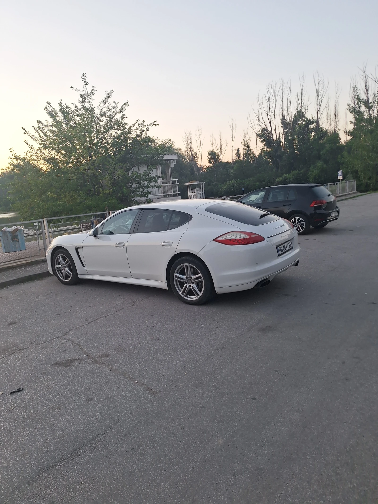Porsche Panamera 4.2, снимка 7 - Автомобили и джипове - 55041842