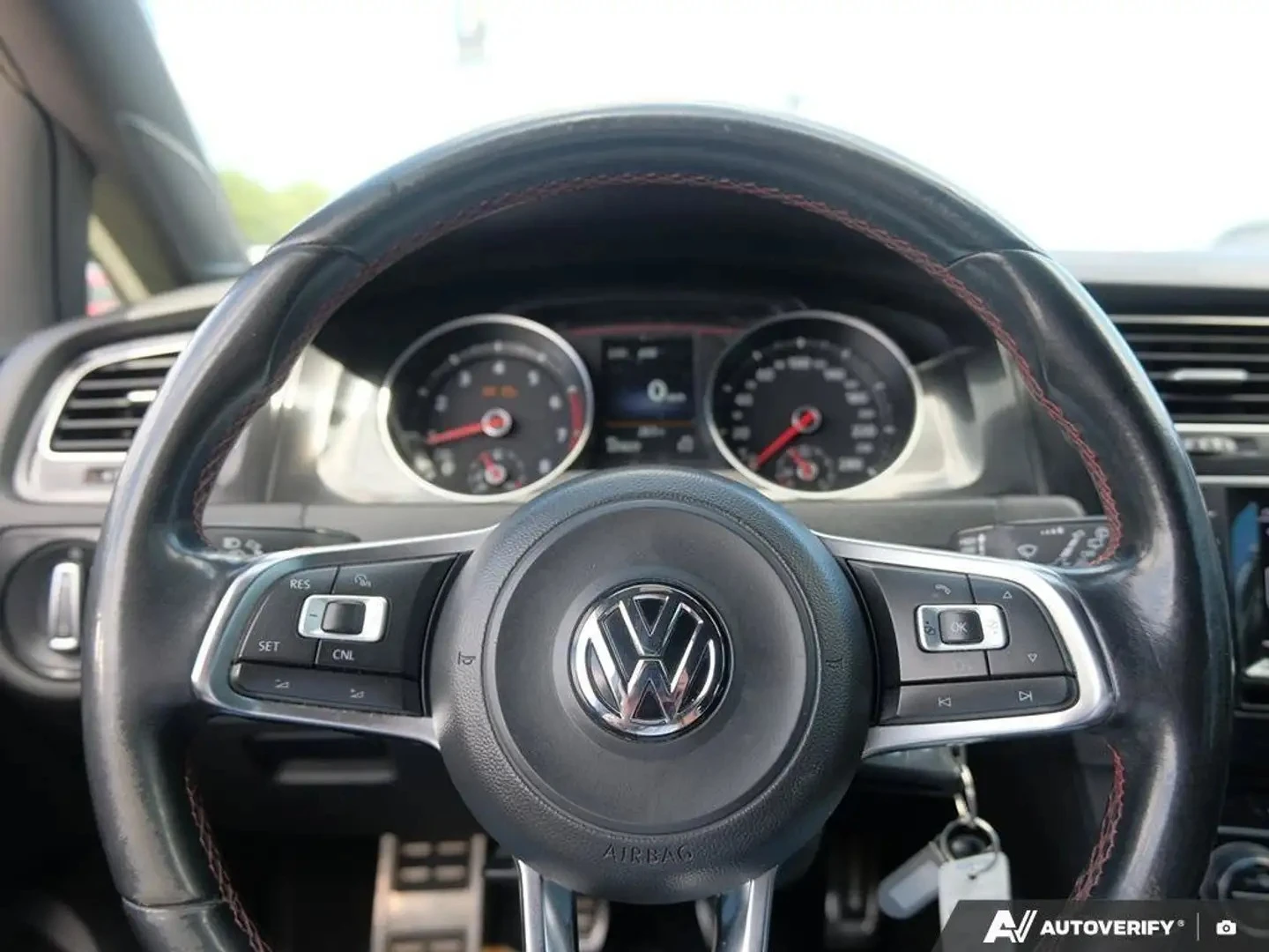 VW Golf GTI MANUAL ЦЕНА ДО БЪЛГАРИЯ АВТОКРЕДИТ, снимка 11 - Автомобили и джипове - 55937517