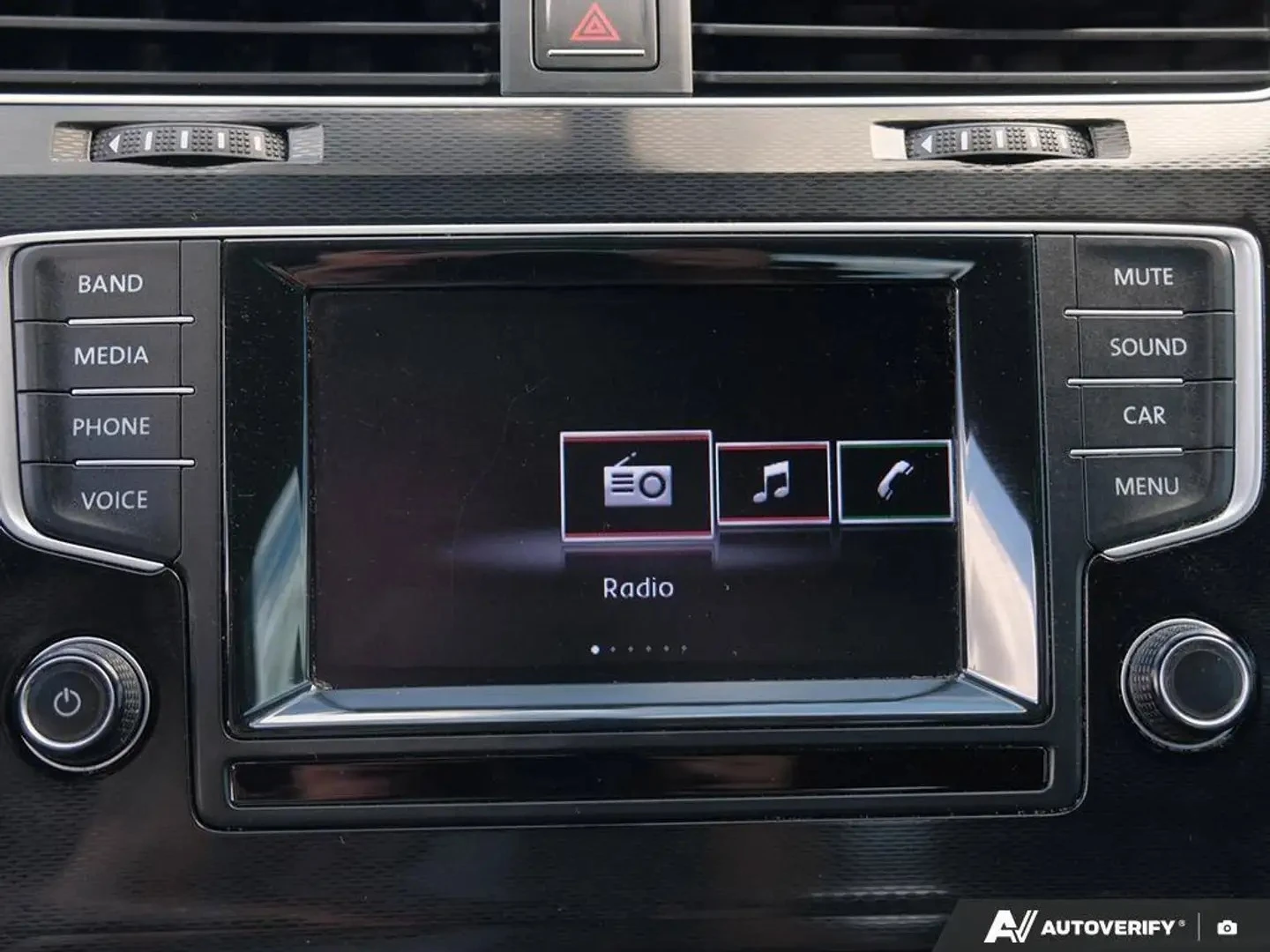 VW Golf GTI MANUAL ЦЕНА ДО БЪЛГАРИЯ АВТОКРЕДИТ, снимка 14 - Автомобили и джипове - 55937517