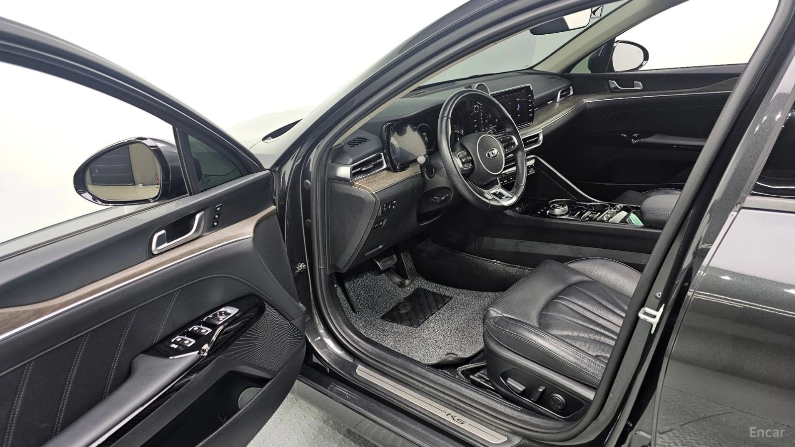 Kia K5 HYBRID SIGNATURE| HUD| 360| STYLE PKG, снимка 12 - Автомобили и джипове - 56295665