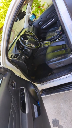 Mitsubishi L200 L200-INSTYLE 2.2DI-D, снимка 14