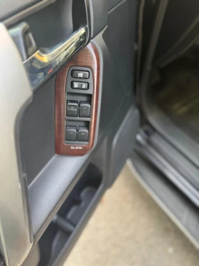 Обява за продажба на Toyota Land cruiser * * TOP* * FULL* * 3.0 D4D* * Luxury* * Autom ~64 999 лв. - изображение 10