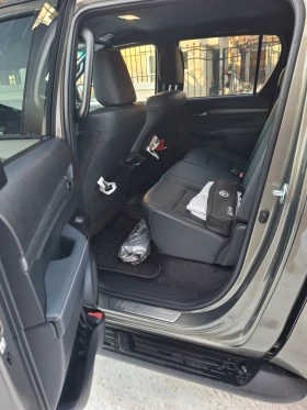 Toyota Hilux, снимка 10