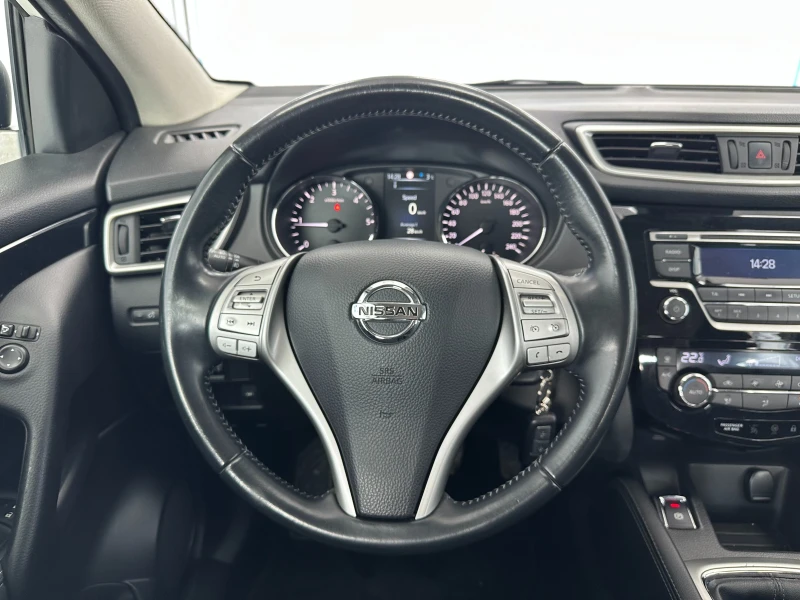 Nissan Qashqai 1.5dci 110k.c 6c.k Euro5B 3580.00 лв ПЪРВО. ВНОСКА, снимка 9 - Автомобили и джипове - 51906154