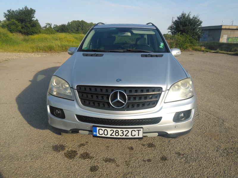Mercedes-Benz ML 280 CDI 4 Matic, снимка 2 - Автомобили и джипове - 46123554