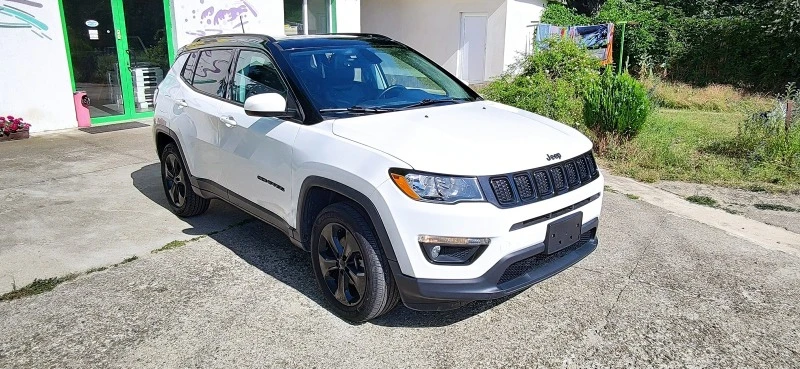 Jeep Compass ALTITUDE 4x4, снимка 2 - Автомобили и джипове - 46452702