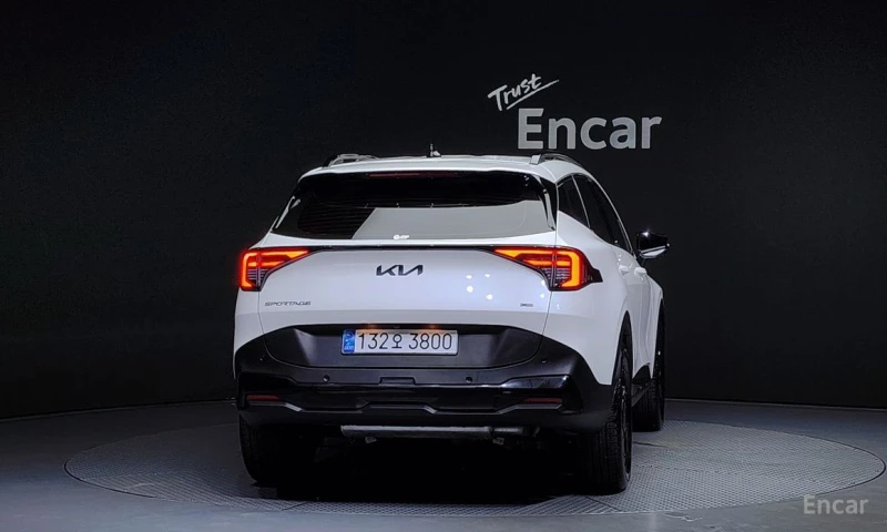 Kia Sportage 1.6 TURBO SIGNATURE X-LINE* ТОП ИЗПЪЛНЕНИЕ* , снимка 2 - Автомобили и джипове - 51313336