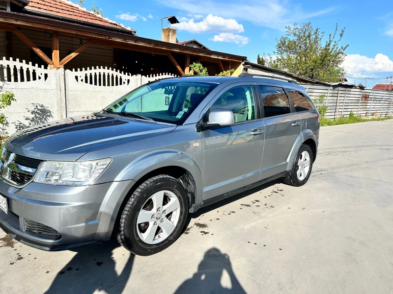Dodge Journey, снимка 4 - Автомобили и джипове - 52902721