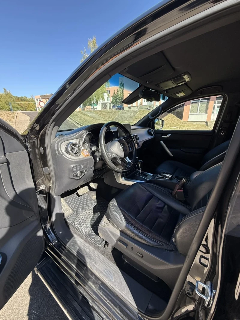 Toyota Hilux Mercedes X-class 250D, снимка 13 - Автомобили и джипове - 52450679