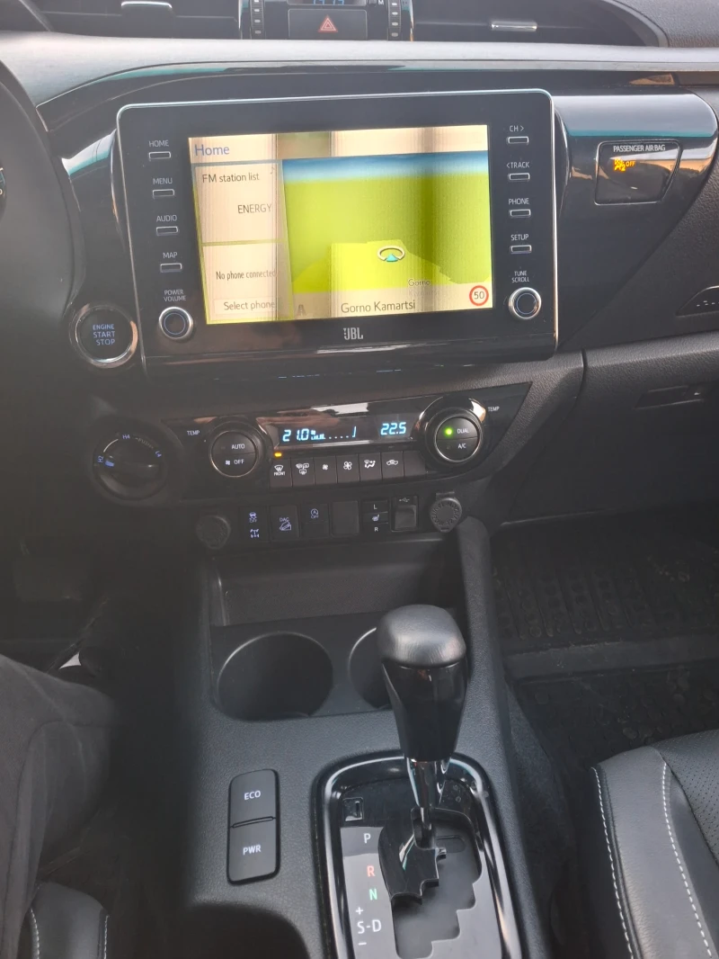 Toyota Hilux, снимка 11 - Автомобили и джипове - 52471833