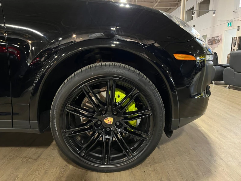 Porsche Cayenne 2017| S| E-HYBRID| PLATINUM| ВАКУМ| LANE ASSIST| B, снимка 7 - Автомобили и джипове - 53294577