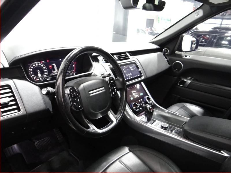 Land Rover Range Rover Sport ДИГИТАЛНО* ТАБЛО* ПАНОРАМА* ДИСТРОНИК* 360КАМЕРА* , снимка 8 - Автомобили и джипове - 53362202