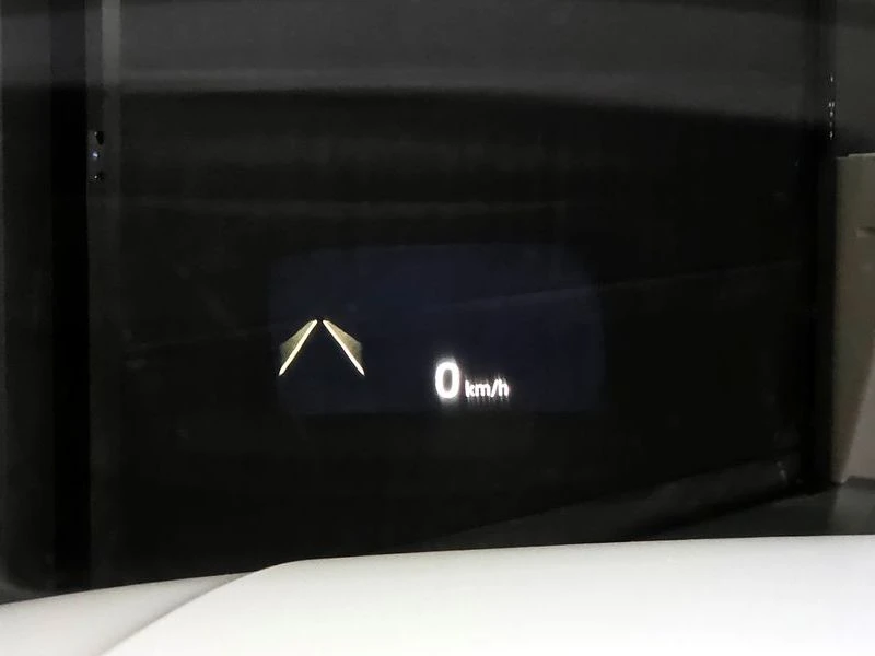 Land Rover Discovery 3.0 Automatic, снимка 16 - Автомобили и джипове - 55964838