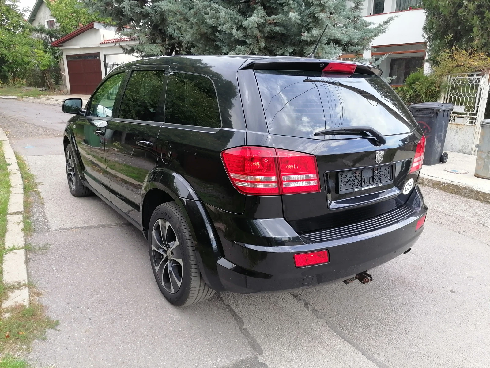 Dodge Journey 2.0TDI 140ks - изображение 7