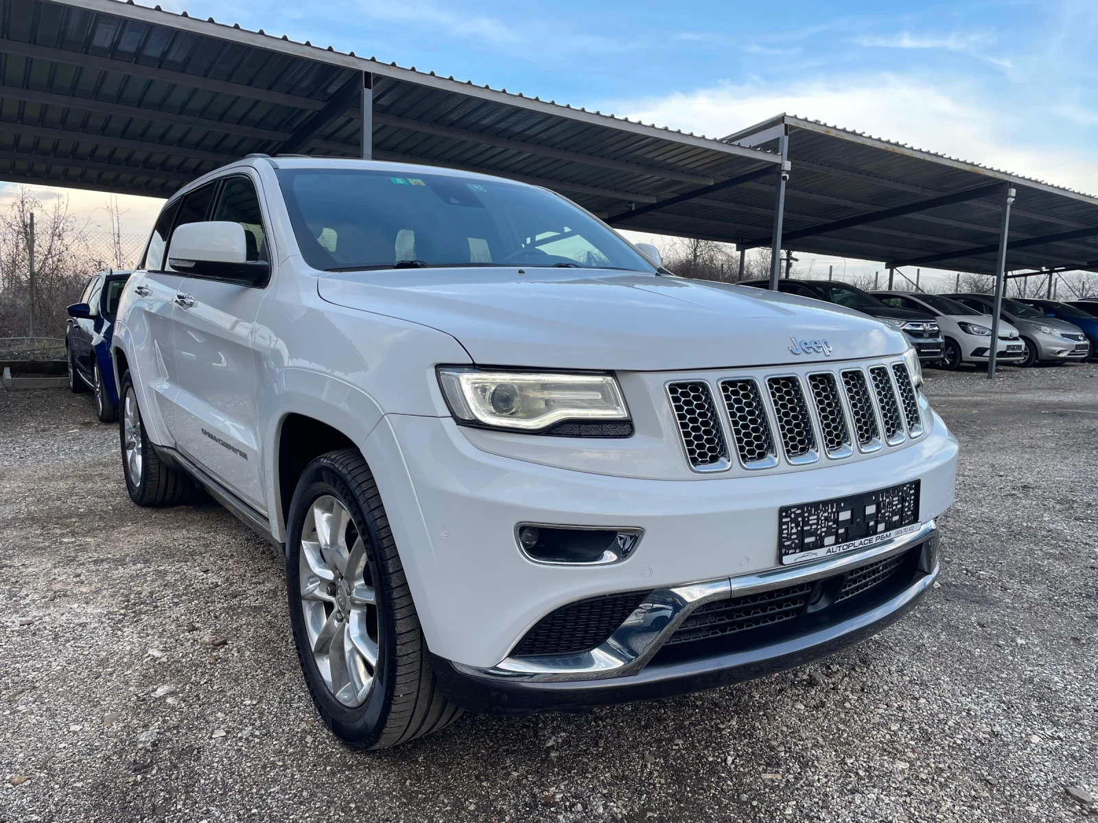 Jeep Grand cherokee Facelift/3.0/Summit/Panorama/Full - изображение 3