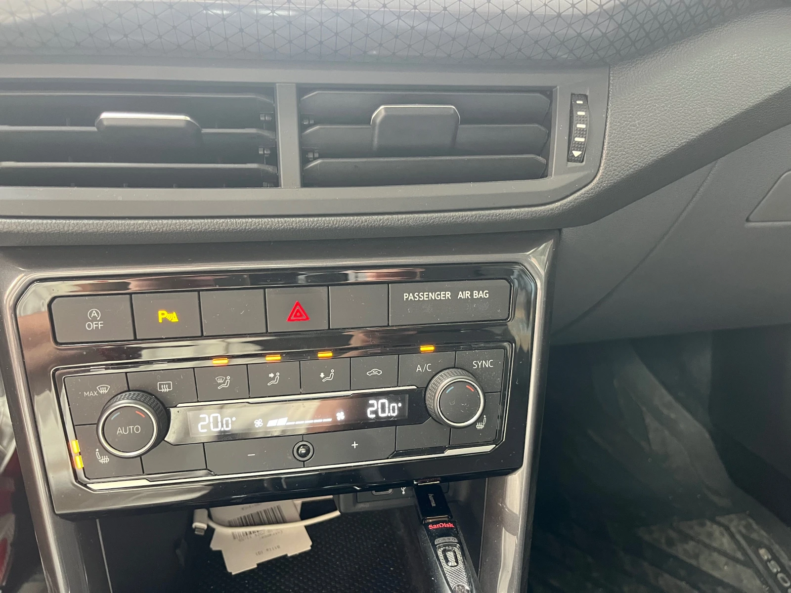 VW T-Cross   ! 1.5 TFSI DSG 22600  | Mobile.bg   11