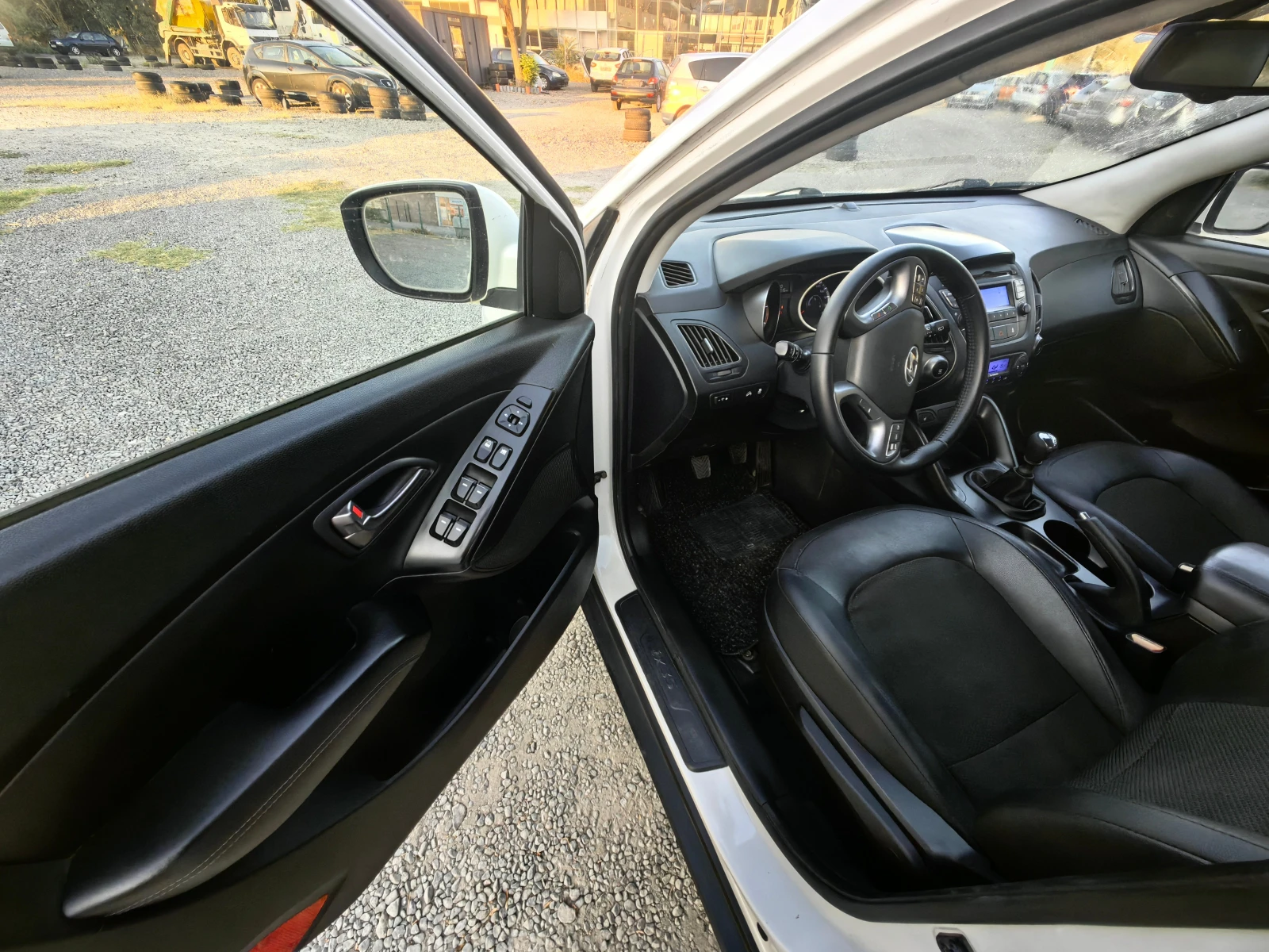 Hyundai IX35 1.7 diz face - изображение 10