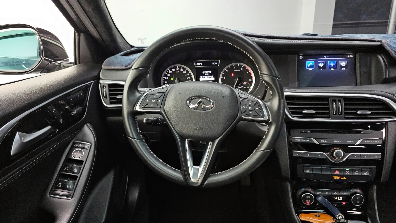 Infiniti Q30 2.0 Essential  | Mobile.bg   14