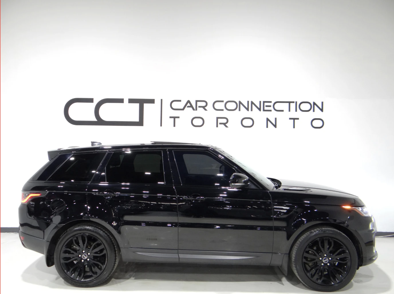 Land Rover Range Rover Sport ДИГИТАЛНО* ТАБЛО* ПАНОРАМА* ДИСТРОНИК* 360КАМЕРА*  - изображение 4