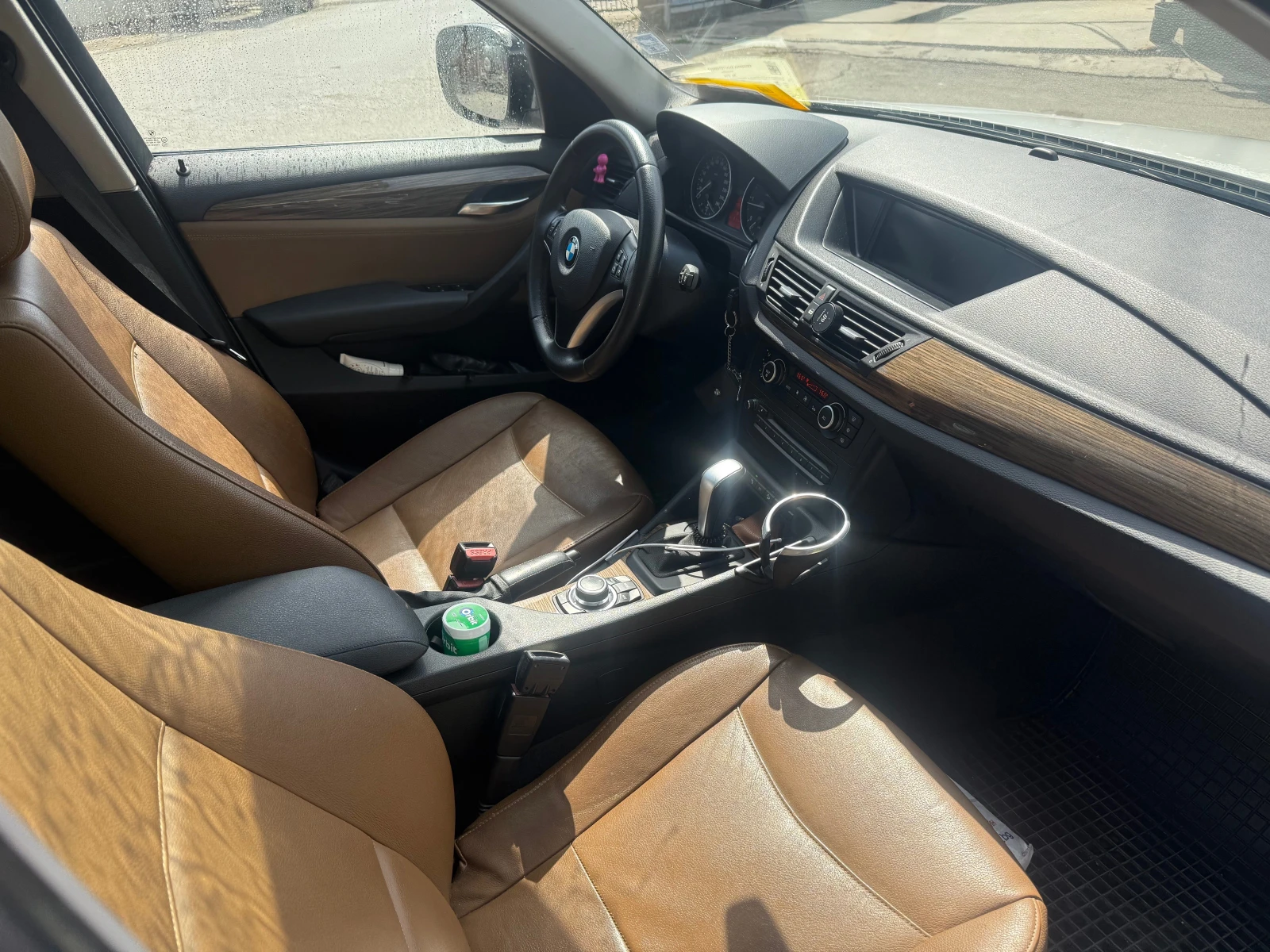 BMW X1, снимка 12 - Автомобили и джипове - 53746138