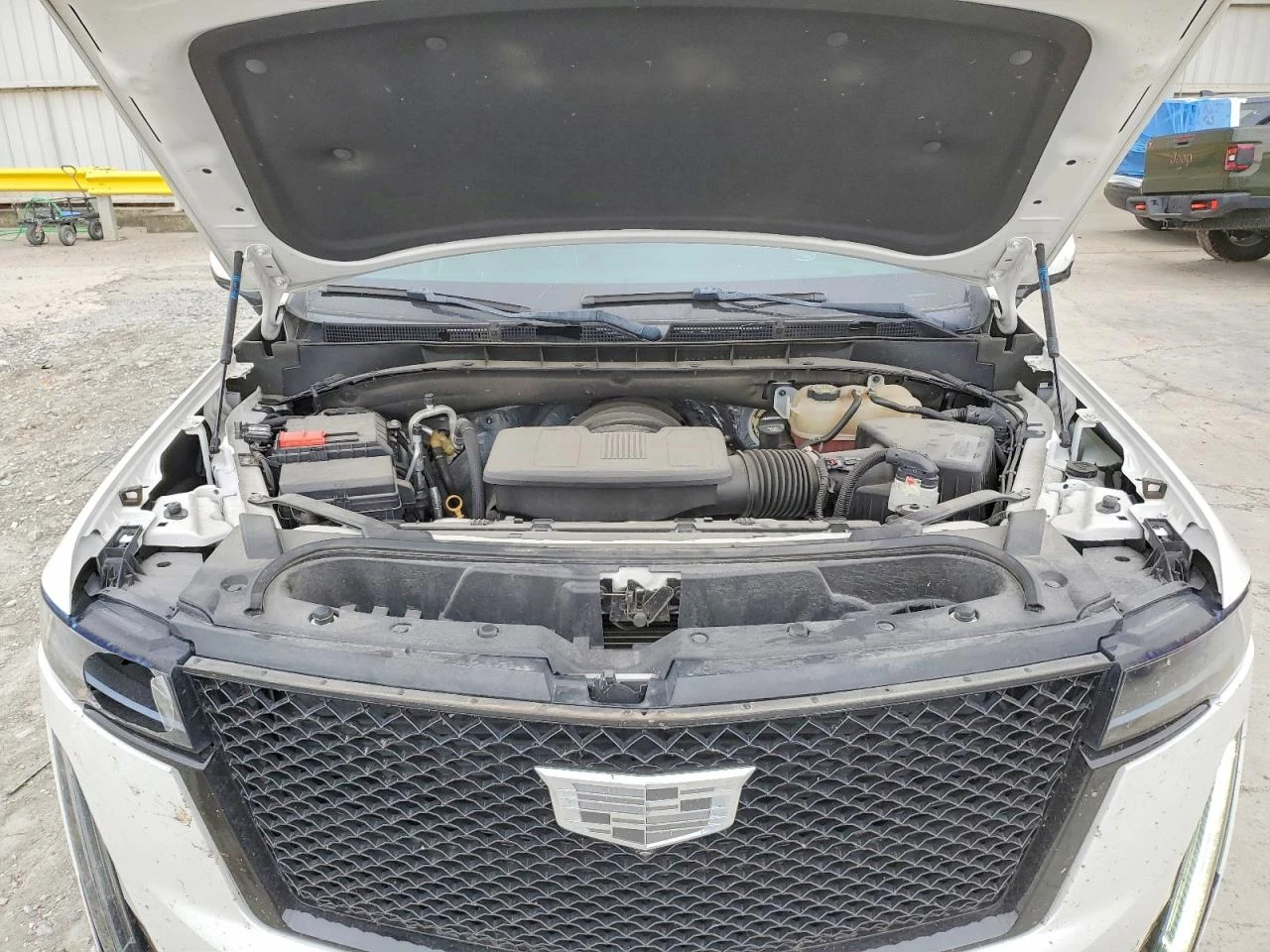 Cadillac Escalade ESV SPORT, снимка 12 - Автомобили и джипове - 53799032