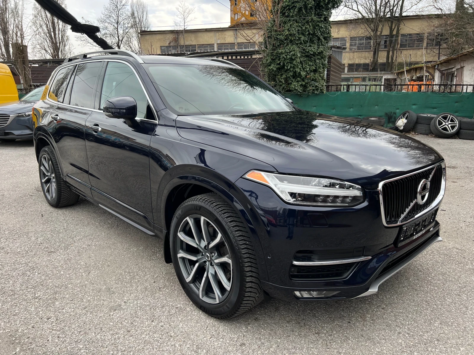 Volvo Xc90 Т6 AWD Keyless 7 Места Панорама , снимка 3 - Автомобили и джипове - 54045967