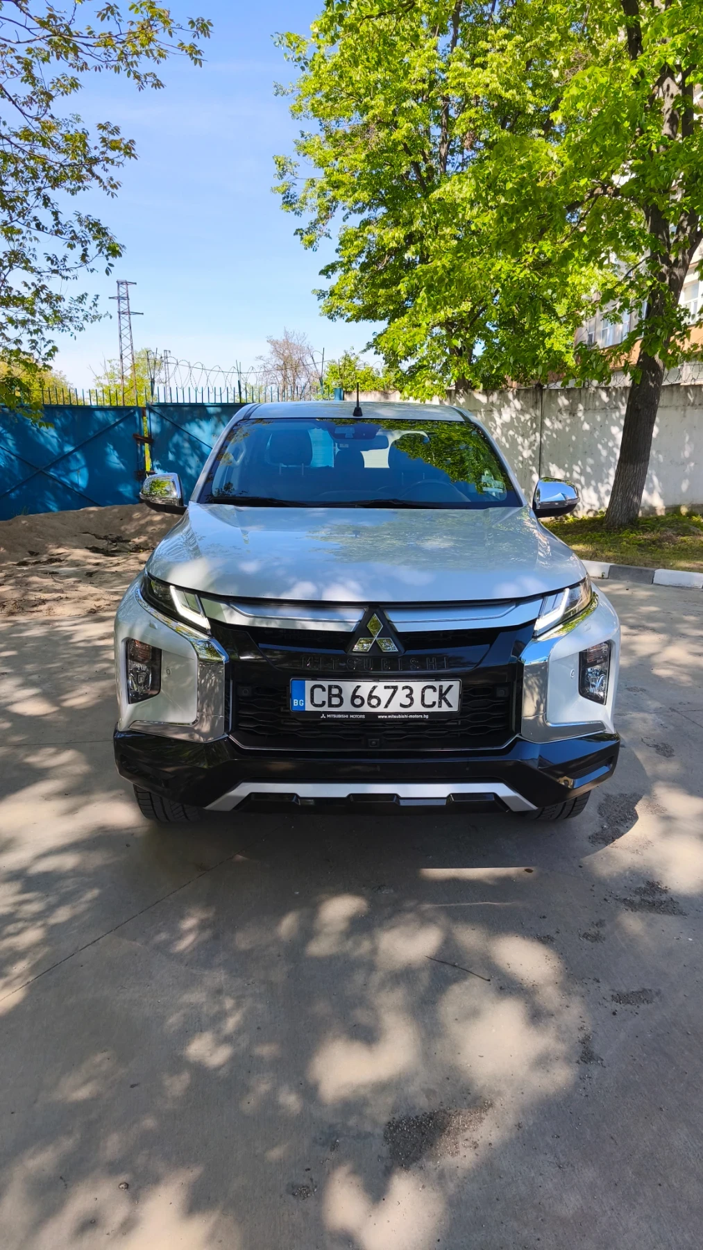Mitsubishi L200 L200-INSTYLE 2.2DI-D, снимка 8 - Автомобили и джипове - 54339963