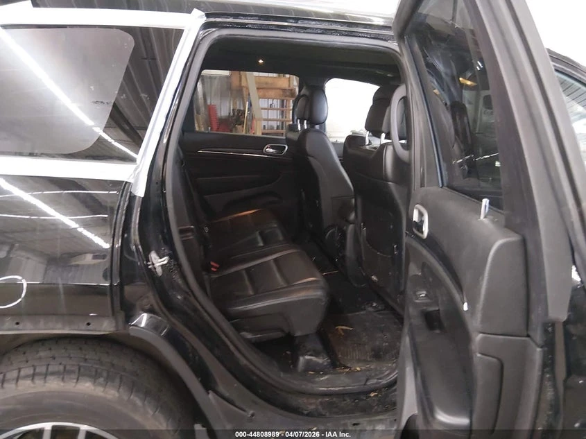 Jeep Grand cherokee 3.6l Limited 4X2, снимка 8 - Автомобили и джипове - 54622472