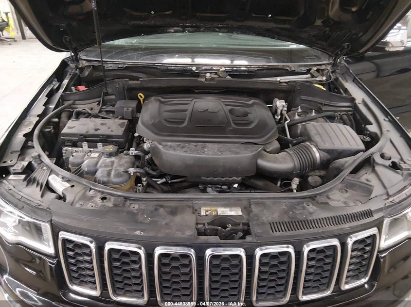 Jeep Grand cherokee 3.6l Limited 4X2, снимка 10 - Автомобили и джипове - 54622472