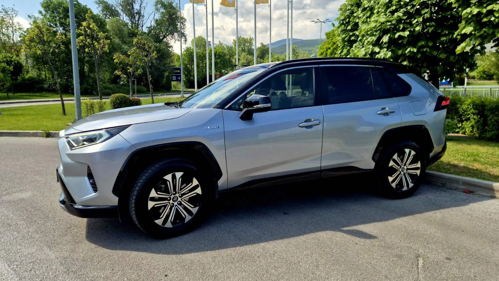 Toyota Rav4, снимка 3 - Автомобили и джипове - 54631120