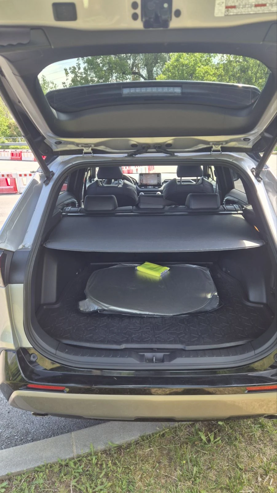 Toyota Rav4, снимка 11 - Автомобили и джипове - 54631120