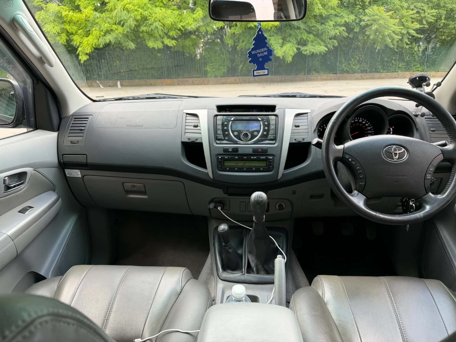 Toyota Hilux, снимка 6 - Автомобили и джипове - 54960008