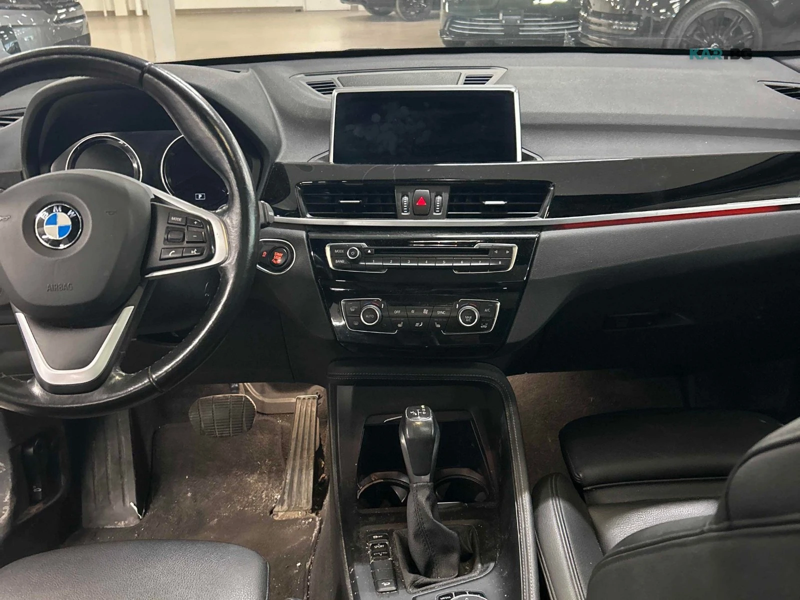 BMW X1 xDrive28i * АвтоКредит * (ЦЕНА ДО БГ), снимка 10 - Автомобили и джипове - 55107534