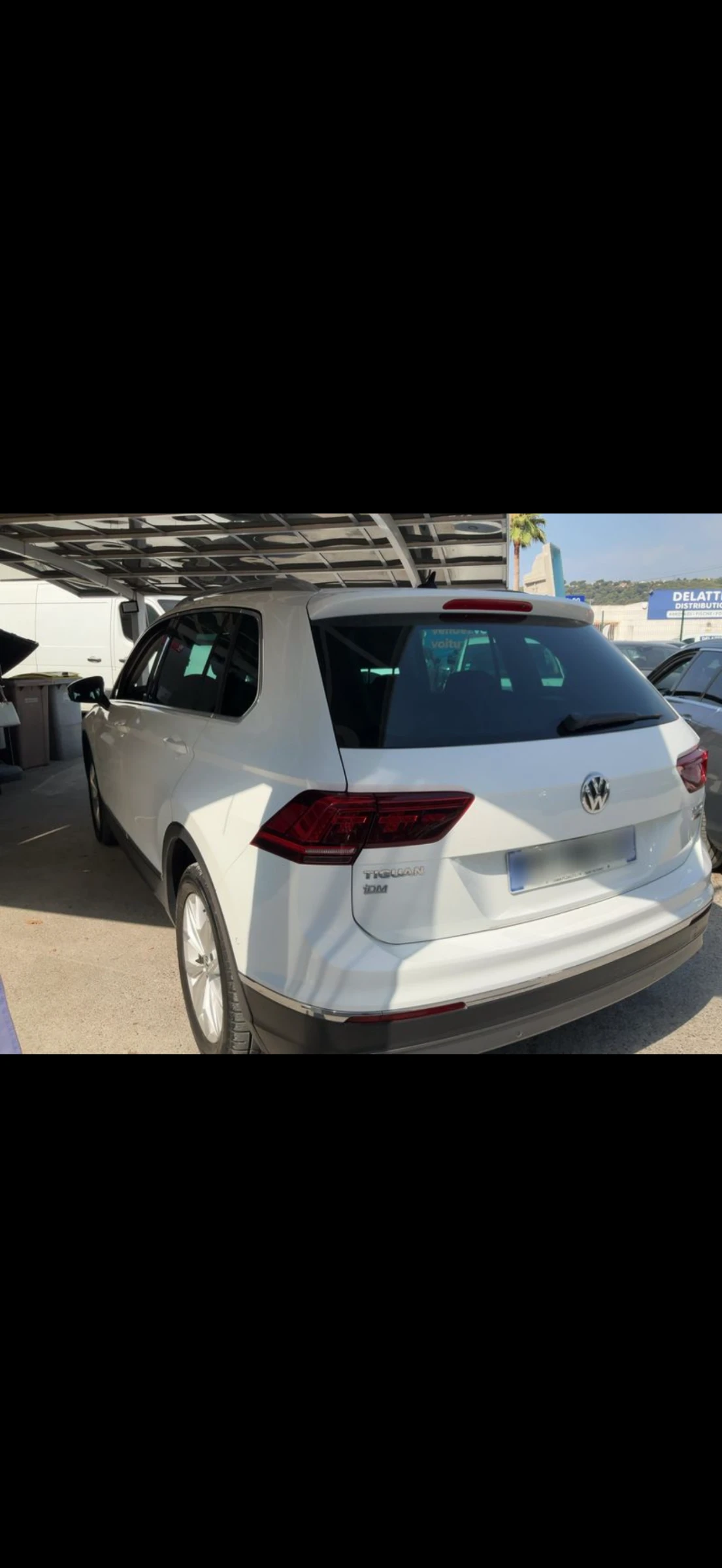 VW Tiguan -2.0TDI-CARAT EDITION-4X4, снимка 2 - Автомобили и джипове - 55738702
