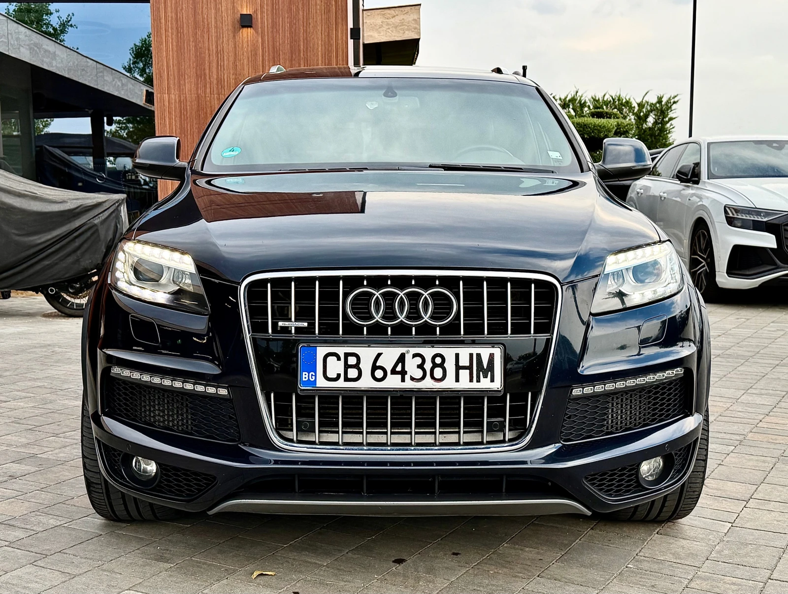 Audi Q7 4.2TDI S-line+ 7mesta #PANO#BOSE#CAM#KeyLess#FULL , снимка 5 - Автомобили и джипове - 55793396