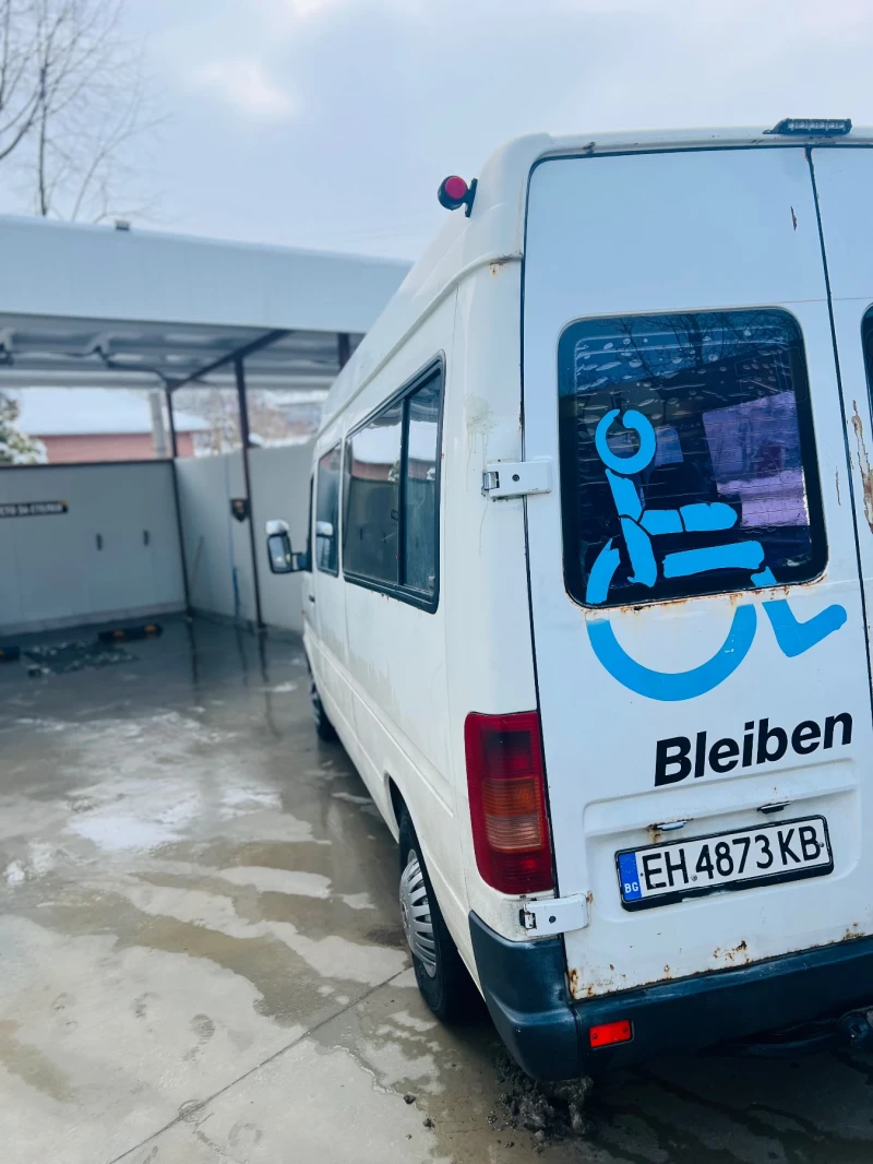 VW Lt 2.5TDi 109 коня, снимка 4 - Бусове и автобуси - 49247422