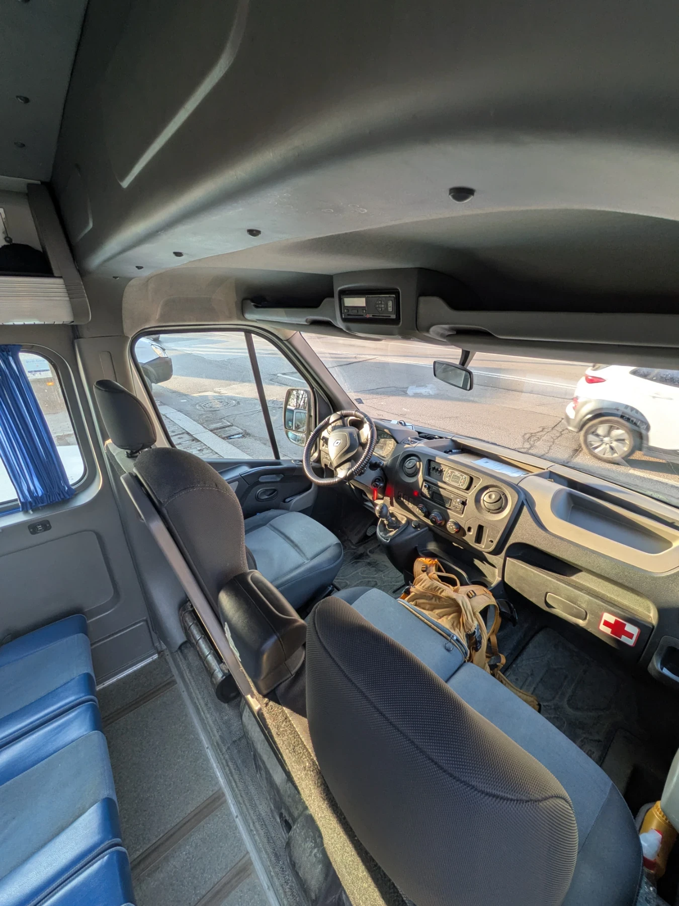 Renault Master, снимка 8 - Бусове и автобуси - 53881791