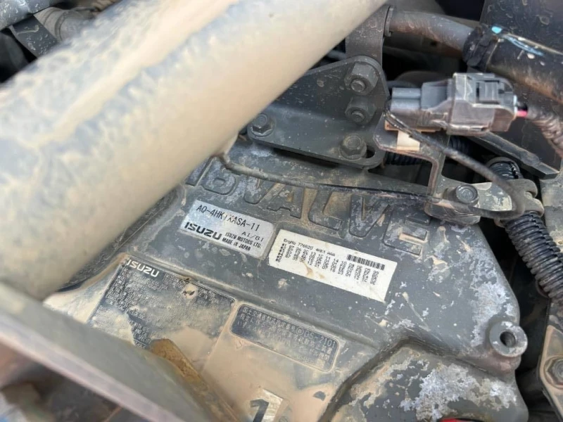 Багер Hitachi ZX 250 LC-6, снимка 11 - Индустриална техника - 52965449