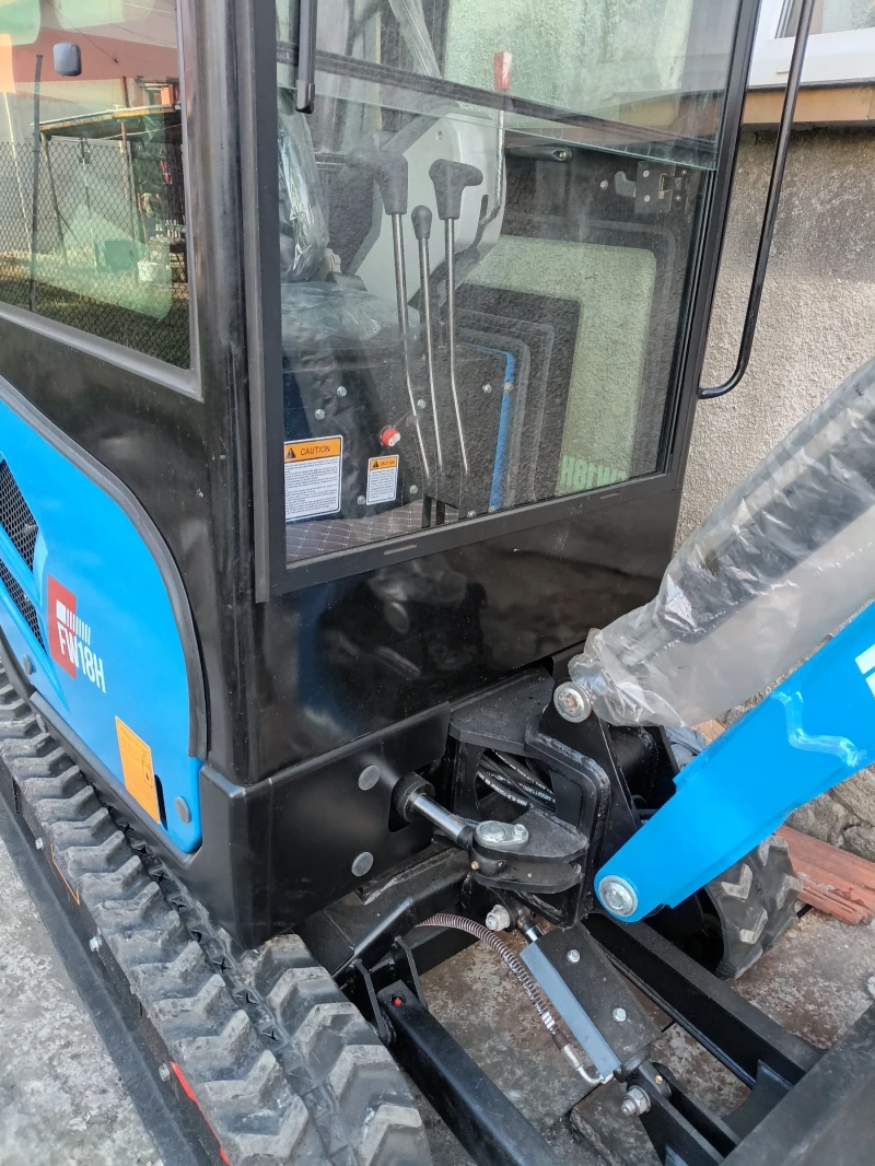 Багер Друга марка Fw 18