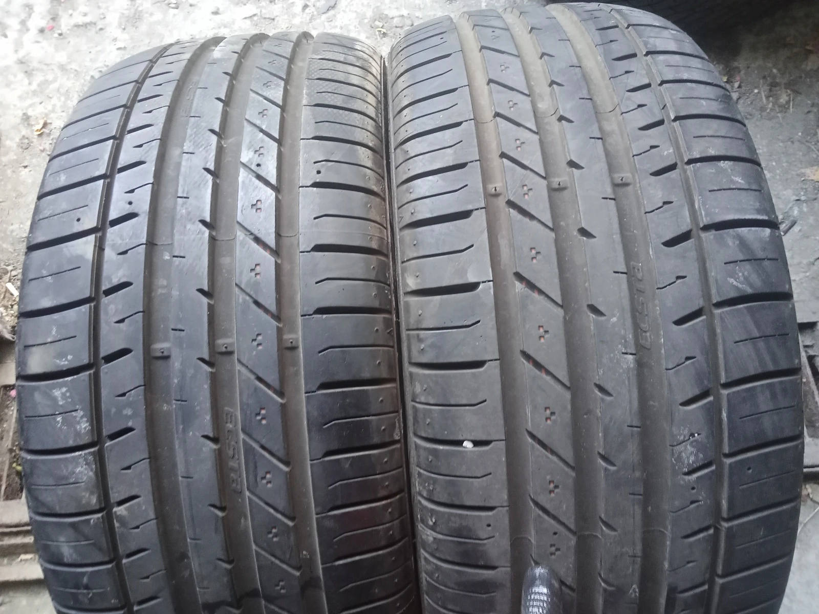���� 225/40R18 | Mobile.bg � ����������� 1