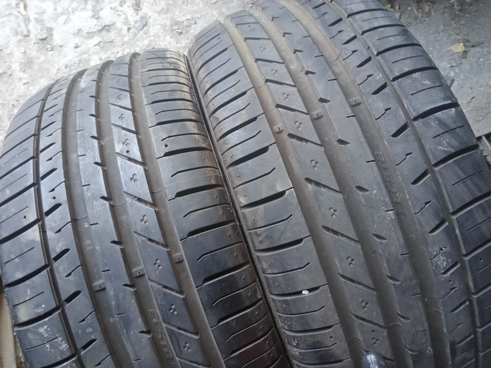 ���� 225/40R18 | Mobile.bg � ����������� 2