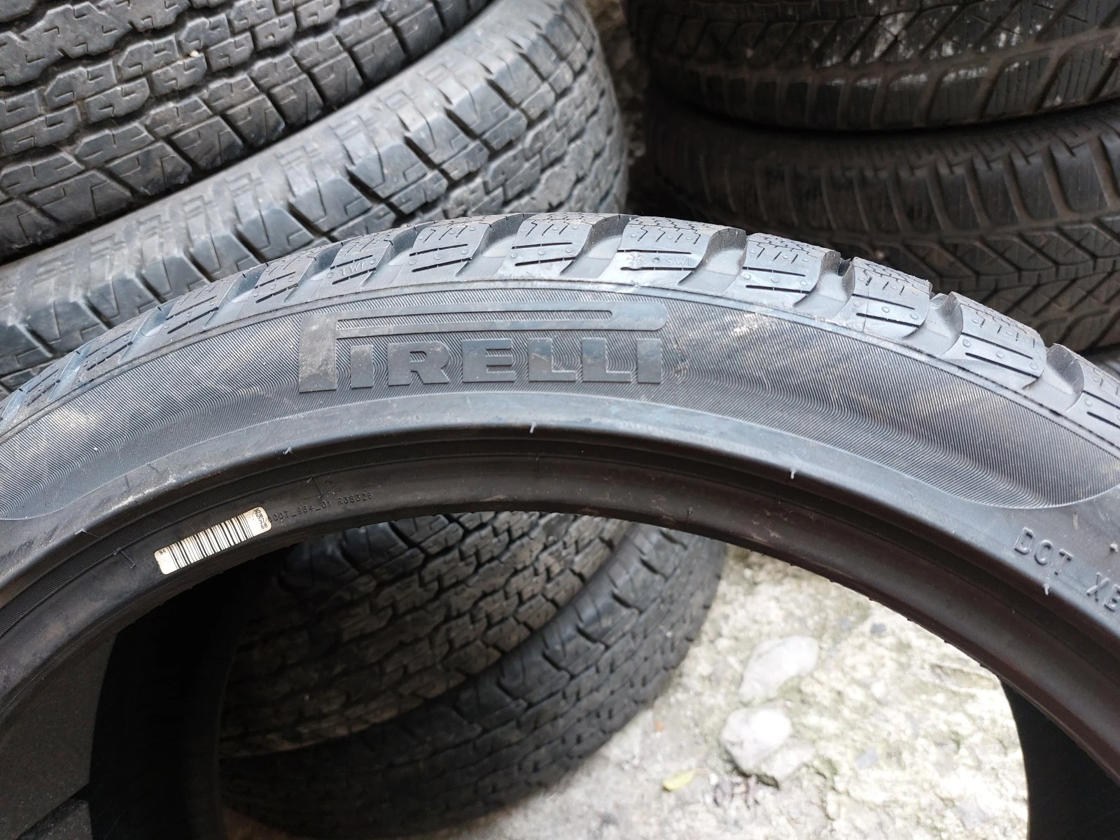  235/40R19 | Mobile.bg   5