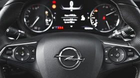 Opel Insignia Sports Tourer 2.0d Exclusive 120 Jahre Opel Automa | Mobile.bg    13