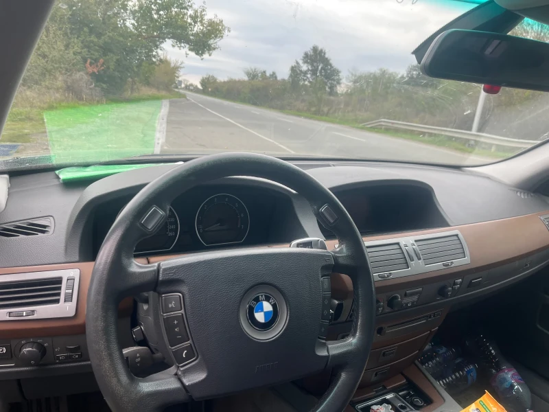 BMW 735, снимка 7 - Автомобили и джипове - 47602453